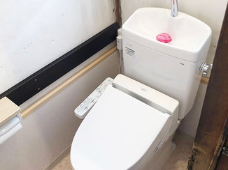 トイレリフォーム 和式から洋式にして安全に使える快適なトイレ空間
